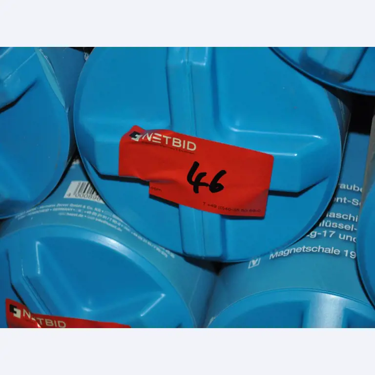Machines, tools, merchandise / workshop equipment of the automobile sector / <br>tyre service-11